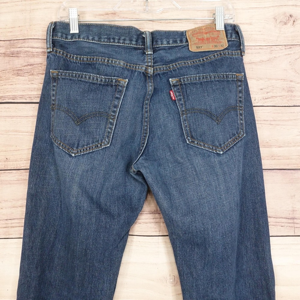 Levis 527 Jeans Mens 30x32 Blue Medium Wash Regular Fit Bootcut Denim Pants - Picture 6 of 12